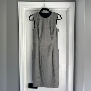 Karen Millen Brand new with tags Pencil Dress Subtle HoundsTooth Flattering